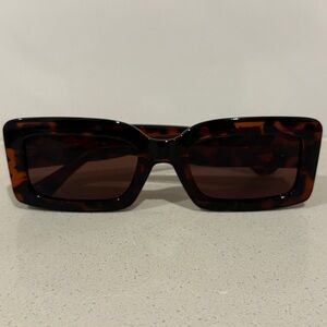 Diff Eyewear Brown Tortoise Sunglasses